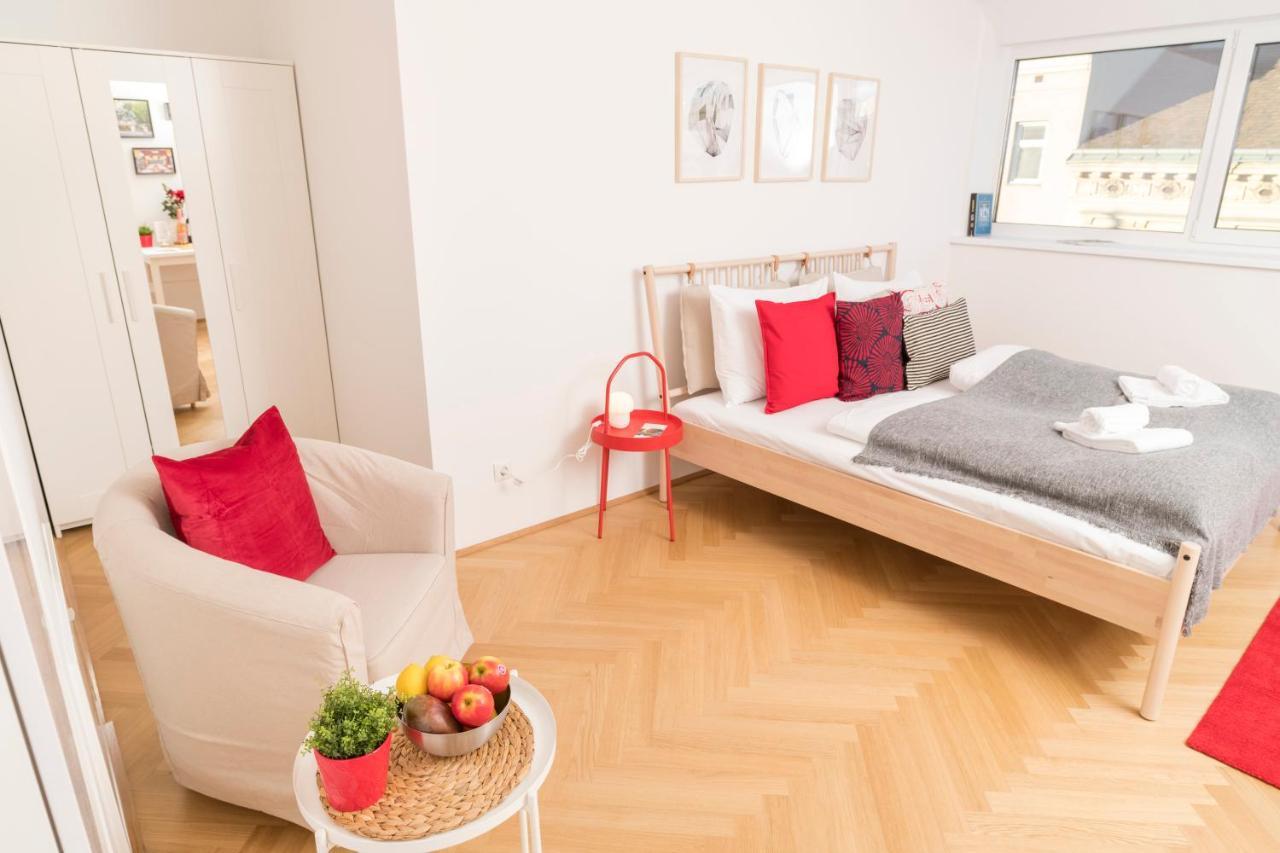 Red Monkey Vienna Apartment Esterno foto